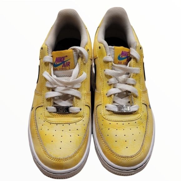 Nike Air force 1 RARE Low Yellow Graphic  Sneakers - Picture 4 of 9